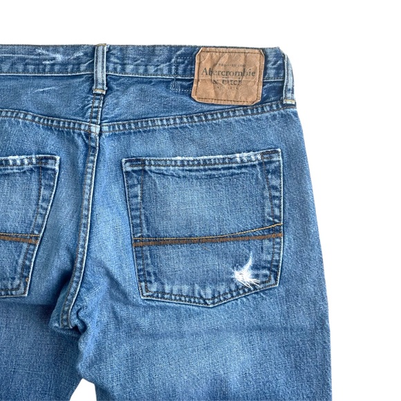 Abercrombie & Fitch Distressed Straight Leg Jeans - Picture 5 of 8